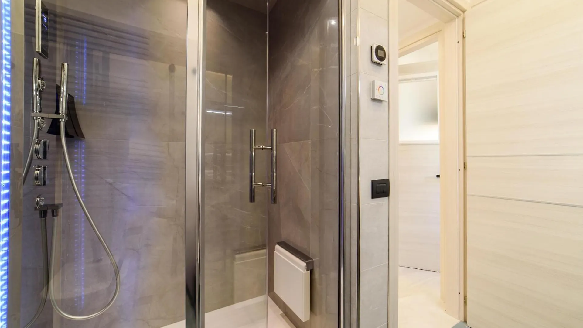 Cloister Suites Amalfi Italien