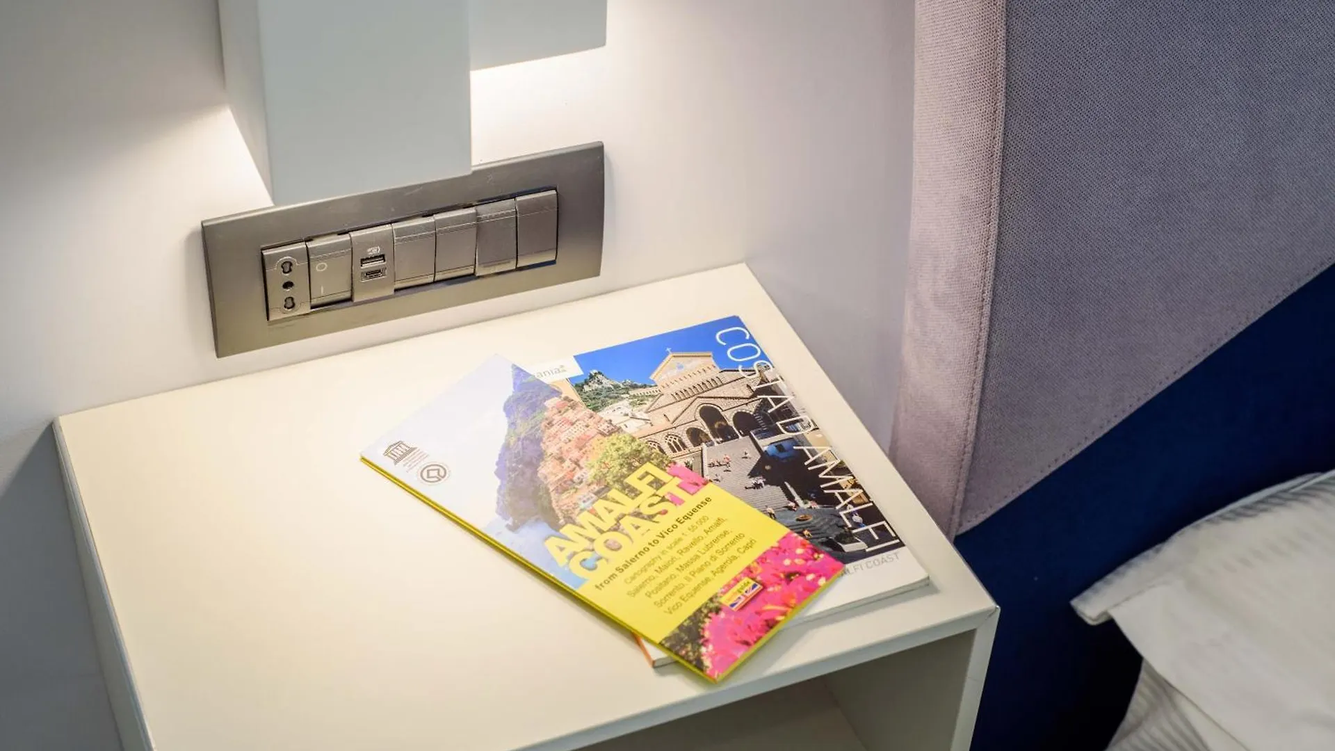 Cloister Suites Amalfi 0*,