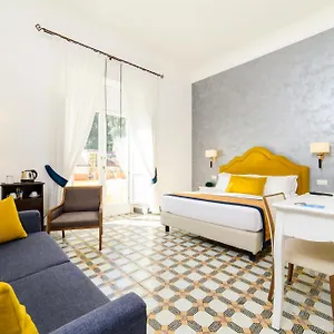2* Panzió Luxury House